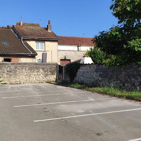 Maison De Charme Avec Jardin Cousance Exteriör bild