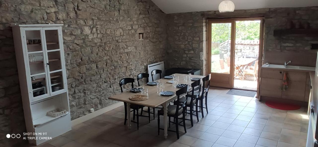 Maison De Charme Avec Jardin Cousance Exteriör bild